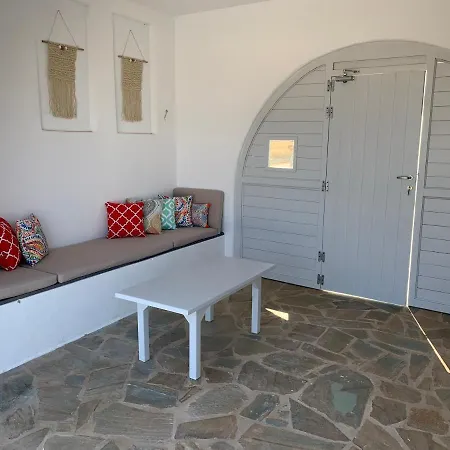 Hébergement de vacances Quiet 2-bedroom Sea View With Shared Pool Mármara