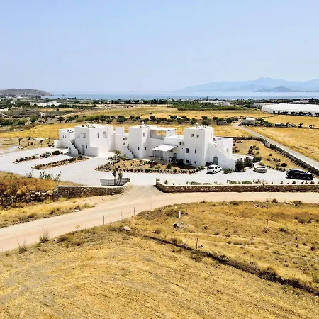 Quiet 2-bedroom Sea View With Shared Pool *