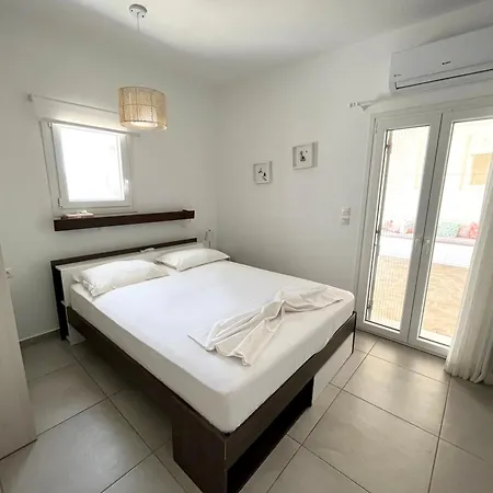 Hébergement de vacances Quiet 2-bedroom Sea View With Shared Pool